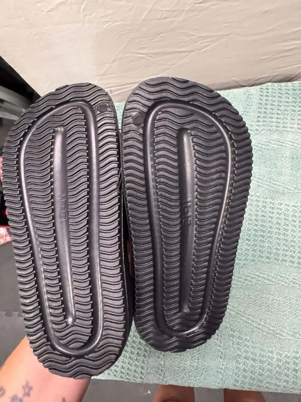 Fortnite Pool Slides Sandals Black Size 11-12